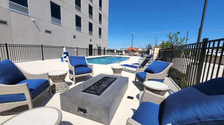 <b>Hawthorn Suites by Wyndham Pflugerville Pool</b>. Images powered by <a href="https://iceportal.shijigroup.com/" title="IcePortal" target="_blank">IcePortal</a>.