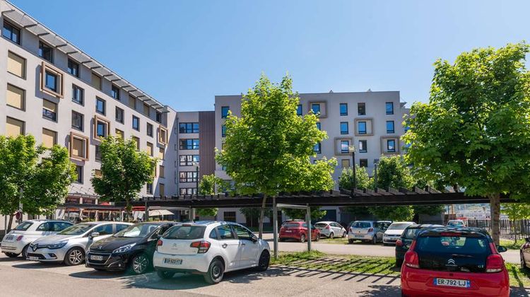 Adagio Access Grenoble Exterior