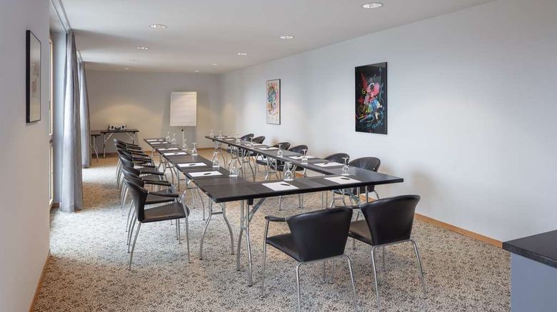 <b>Hotel Baslertor Muttenz Meeting</b>. Images powered by <a href="https://iceportal.shijigroup.com/" title="IcePortal" target="_blank">IcePortal</a>.
