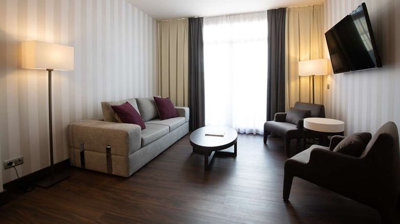 <b>Intelier San Martin Palace Suite</b>. Images powered by <a href="https://iceportal.shijigroup.com/" title="IcePortal" target="_blank">IcePortal</a>.