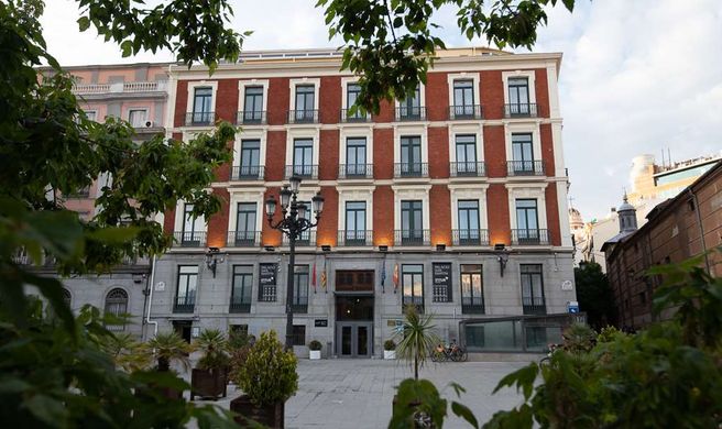 Intelier San Martin Palace Exterior