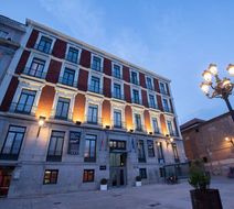 Intelier San Martin Palace Exterior