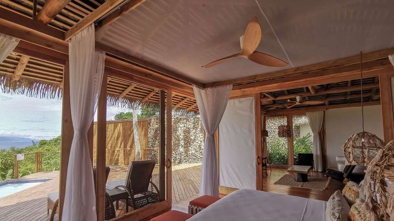 <b>Lapa Rios Ecolodge Suite</b>. Images powered by <a href="https://iceportal.shijigroup.com/" title="IcePortal" target="_blank">IcePortal</a>.