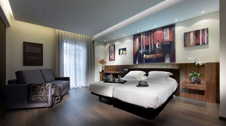 <b>Abades Recogidas Room</b>. Images powered by <a href="https://iceportal.shijigroup.com/" title="IcePortal" target="_blank">IcePortal</a>.