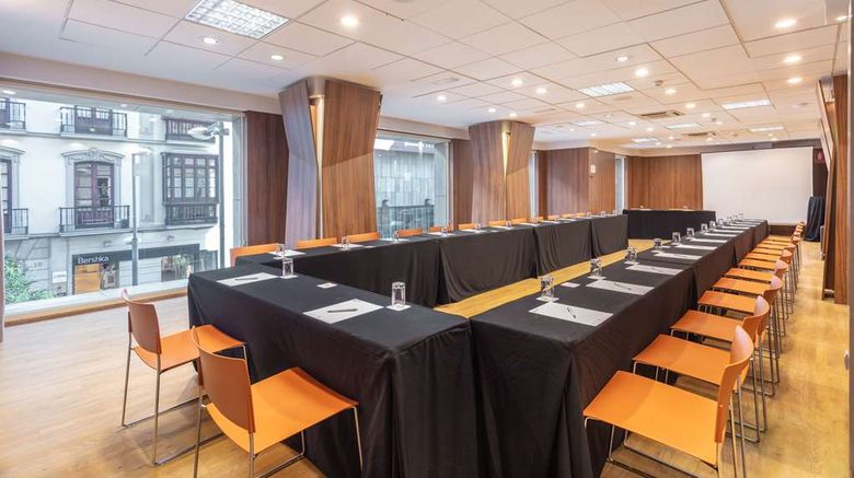 <b>Abades Recogidas Meeting</b>. Images powered by <a href="https://iceportal.shijigroup.com/" title="IcePortal" target="_blank">IcePortal</a>.