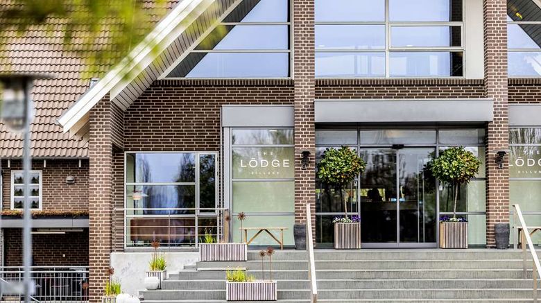 <b>The Lodge Exterior</b>. Images powered by <a href="https://iceportal.shijigroup.com/" title="IcePortal" target="_blank">IcePortal</a>.