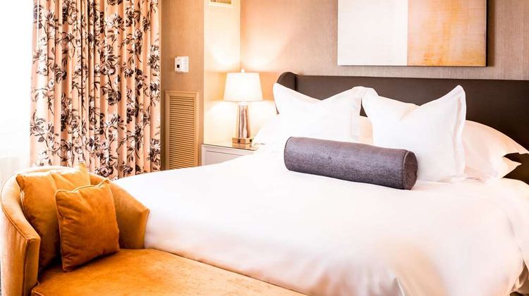 The Commerce Casino & Hotel Room