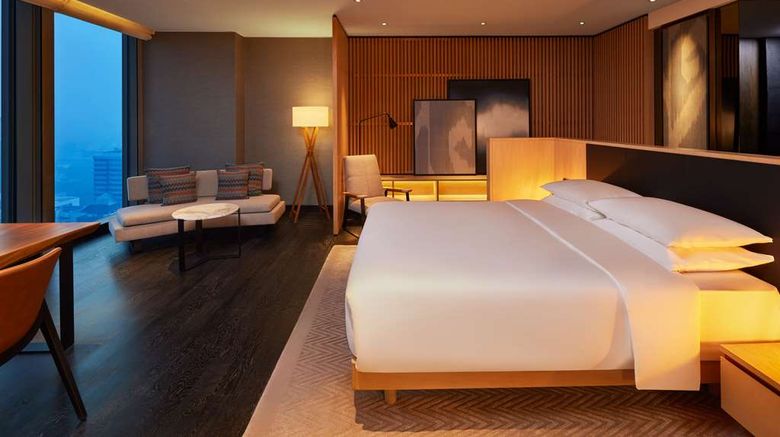 <b>Park Hyatt Jakarta Room</b>. Images powered by <a href="https://iceportal.shijigroup.com/" title="IcePortal" target="_blank">IcePortal</a>.