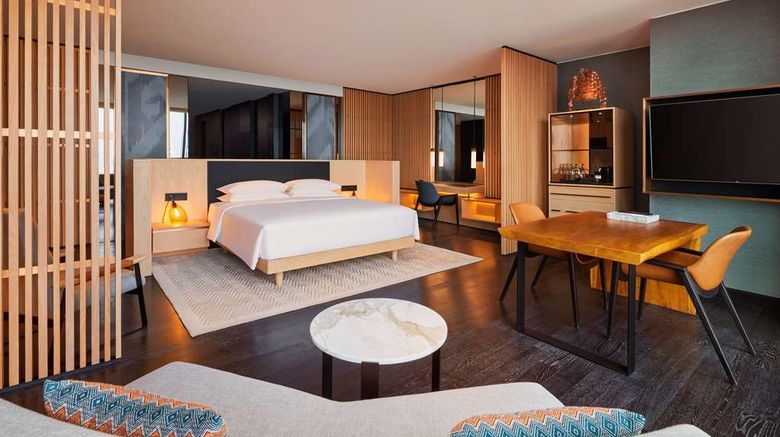 <b>Park Hyatt Jakarta Room</b>. Images powered by <a href="https://iceportal.shijigroup.com/" title="IcePortal" target="_blank">IcePortal</a>.