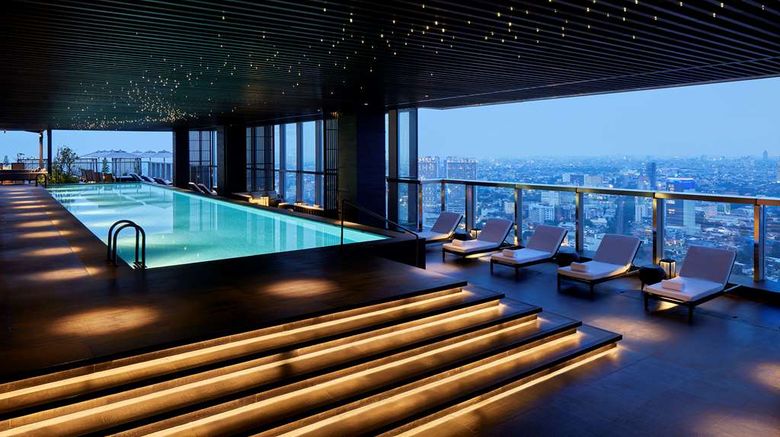 <b>Park Hyatt Jakarta Pool</b>. Images powered by <a href="https://iceportal.shijigroup.com/" title="IcePortal" target="_blank">IcePortal</a>.