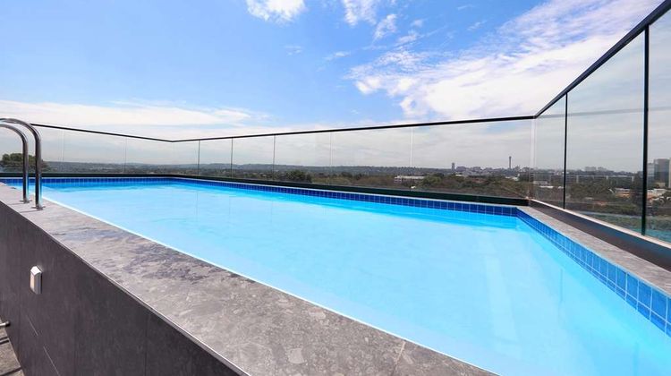 Hyatt House Johannesburg Rosebank Pool
