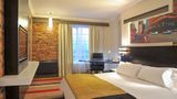 Garden Court Victoria Junction Room