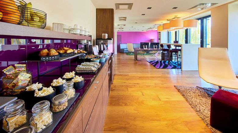 <b>Clarion Congress Hotel Bratislava Restaurant</b>. Images powered by <a href="https://iceportal.shijigroup.com/" title="IcePortal" target="_blank">IcePortal</a>.