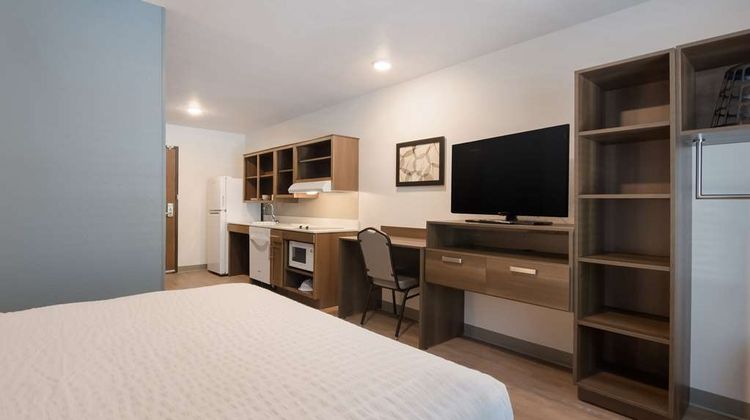 WoodSpring Suites Room