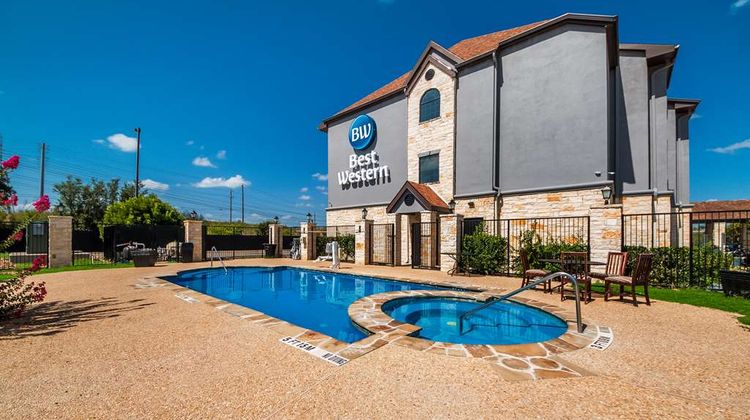 Best Western SeaWorld San Antonio Pool