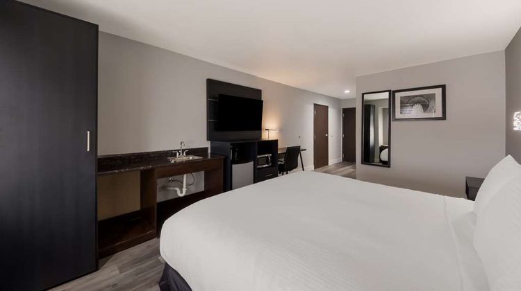 Best Western SeaWorld San Antonio Room