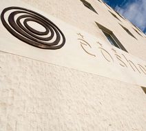 Eos Hotel Exterior