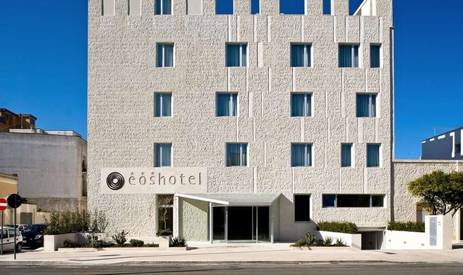 Eos Hotel Exterior