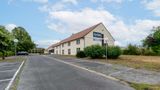 Hotel Kyriad Creil Chantilly Nord Exterior
