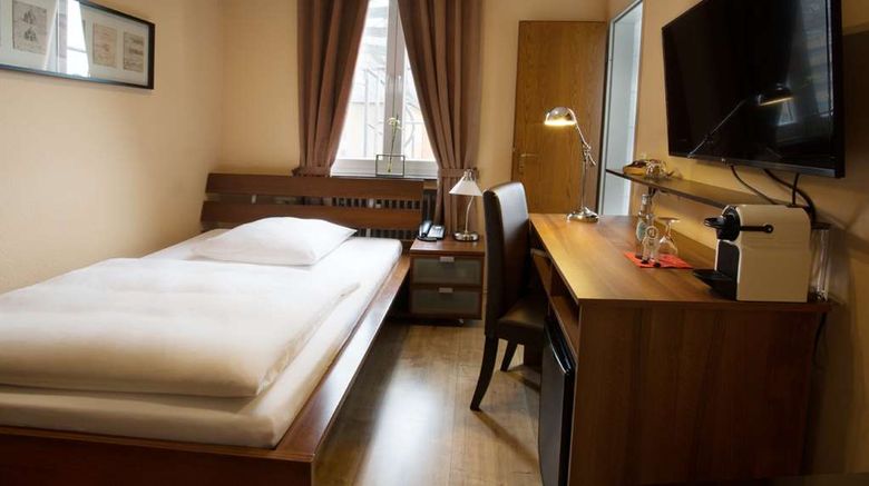 <b>Stadthotel Juelich Room</b>. Images powered by <a href="https://iceportal.shijigroup.com/" title="IcePortal" target="_blank">IcePortal</a>.