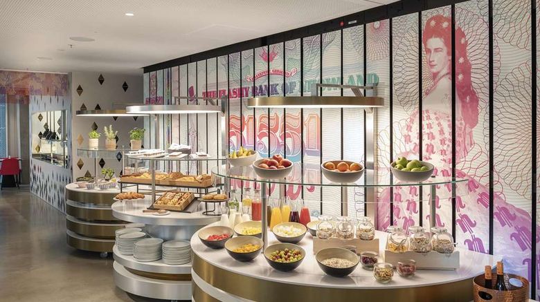 <b>nhow Frankfurt Restaurant</b>. Images powered by <a href="https://iceportal.shijigroup.com/" title="IcePortal" target="_blank">IcePortal</a>.