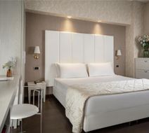 Hotel Re Enzo Room