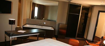 G Hotel Room
