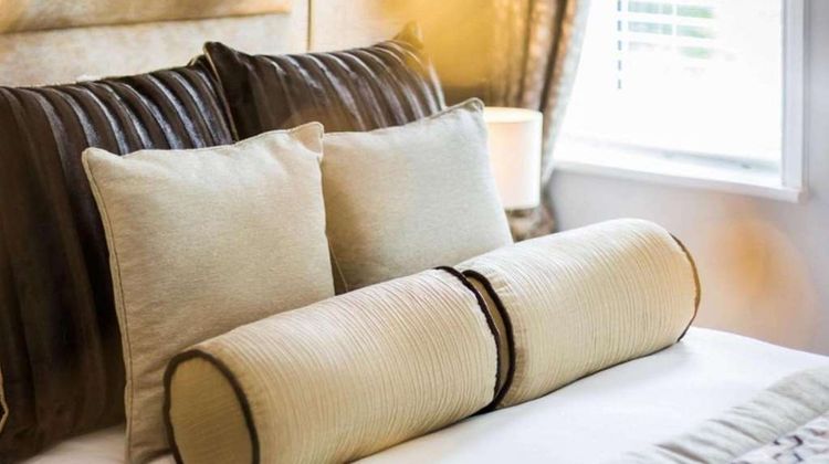Woughton House Hotel, WorldHotels Elite Room
