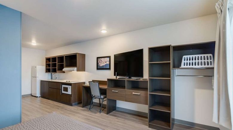<b>WoodSpring Suites Smyrna-La Vergne Room</b>. Images powered by <a href="https://iceportal.shijigroup.com/" title="IcePortal" target="_blank">IcePortal</a>.