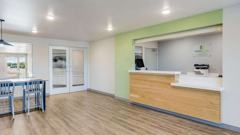 <b>WoodSpring Suites Smyrna-La Vergne Lobby</b>. Images powered by <a href="https://iceportal.shijigroup.com/" title="IcePortal" target="_blank">IcePortal</a>.