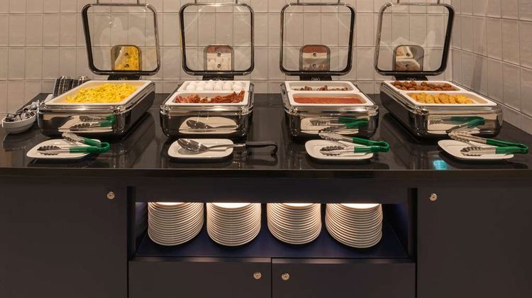 Hampton by Hilton Munich North Restaurant