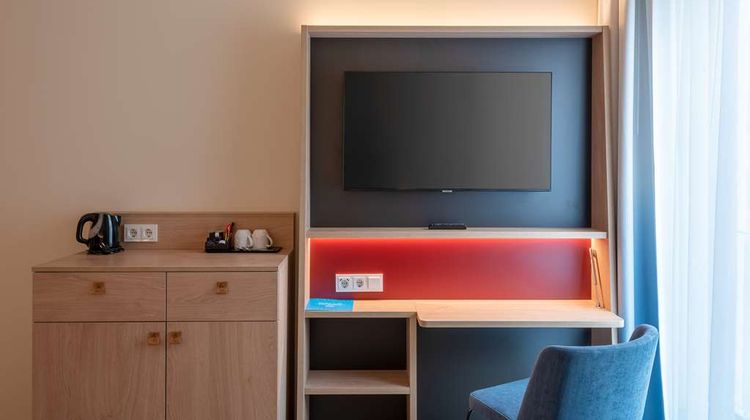 Hampton by Hilton Munich North Room
