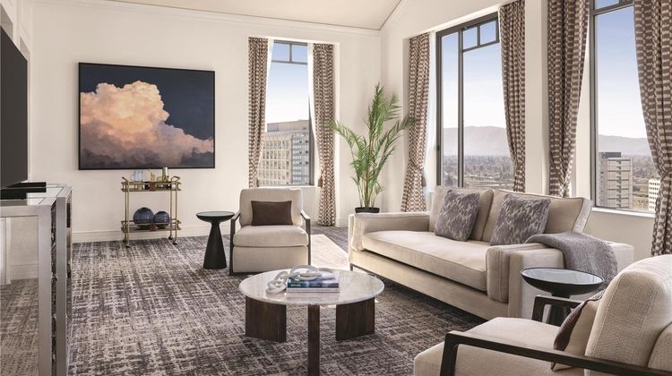 Signia by Hilton San Jose Room