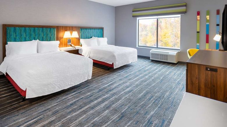 <b>Hampton Inn Monticello Room</b>. Images powered by <a href="https://iceportal.shijigroup.com/" title="IcePortal" target="_blank">IcePortal</a>.