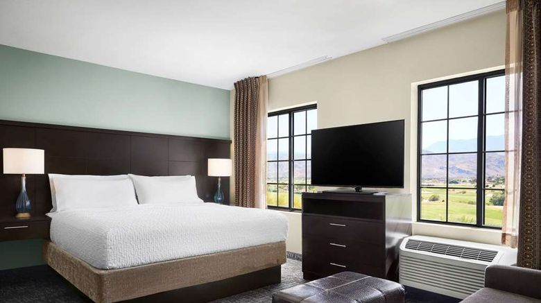<b>Homewood Suites by Hilton Cathedral City Room</b>. Images powered by <a href="https://iceportal.shijigroup.com/" title="IcePortal" target="_blank">IcePortal</a>.