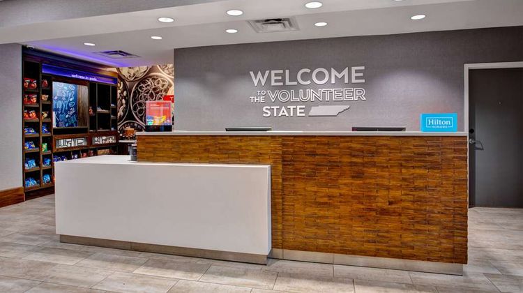 Hampton Inn by Hilton Paris Lobby