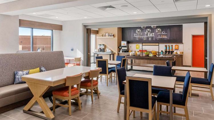 Hampton Inn Colorado Springs Northeast Restaurant