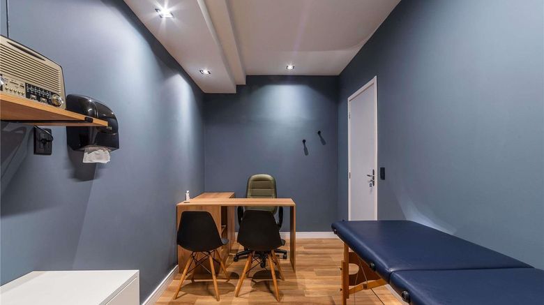 <b>Manhattan Porto Alegre by Mercure Health</b>. Images powered by <a href="https://iceportal.shijigroup.com/" title="IcePortal" target="_blank">IcePortal</a>.