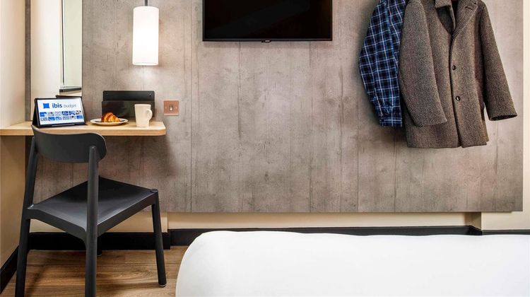 Ibis Budget Manchester Airport Exterior