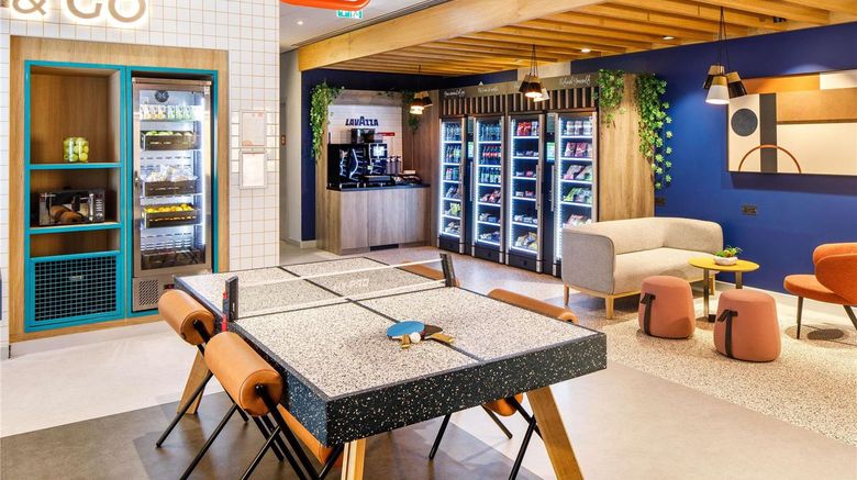 <b>Ibis Budget Manchester Airport Restaurant</b>. Images powered by <a href="https://iceportal.shijigroup.com/" title="IcePortal" target="_blank">IcePortal</a>.