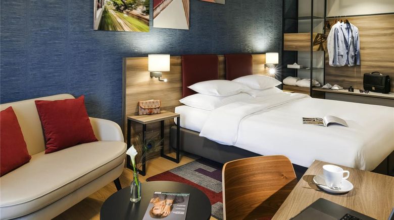 <b>Mercure Geneva Airport Room</b>. Images powered by <a href="https://iceportal.shijigroup.com/" title="IcePortal" target="_blank">IcePortal</a>.