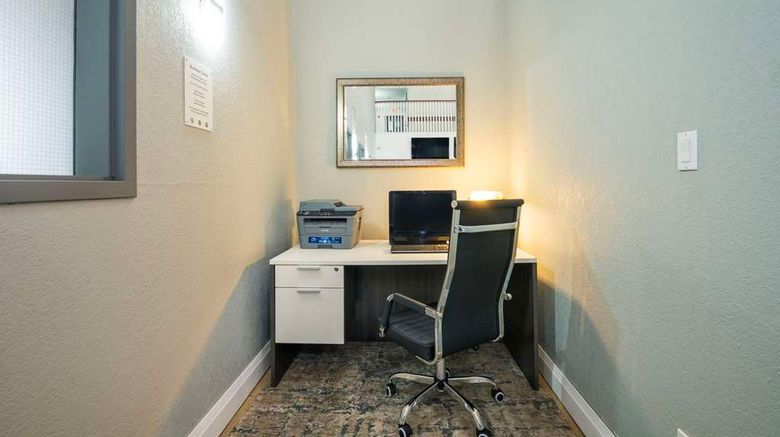 <b>Quality Inn and Suites Grimsby Other</b>. Images powered by <a href="https://iceportal.shijigroup.com/" title="IcePortal" target="_blank">IcePortal</a>.