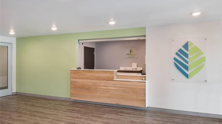 WoodSpring Suites Charlotte Speedway Lobby