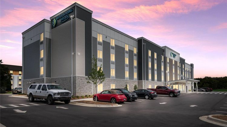 WoodSpring Suites Charlotte Speedway Exterior