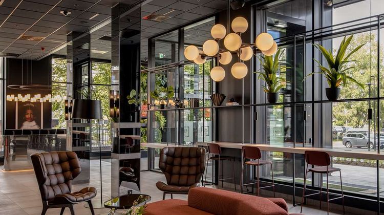 Radisson RED Oslo Okern Lobby