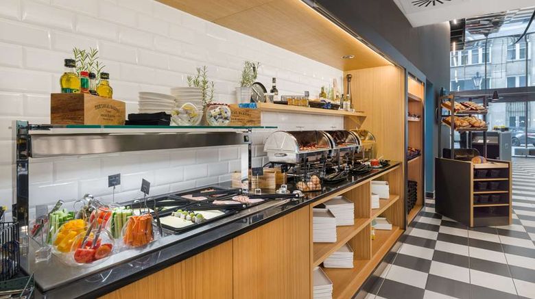 <b>D8 Hotel Budapest Restaurant</b>. Images powered by <a href="https://iceportal.shijigroup.com/" title="IcePortal" target="_blank">IcePortal</a>.