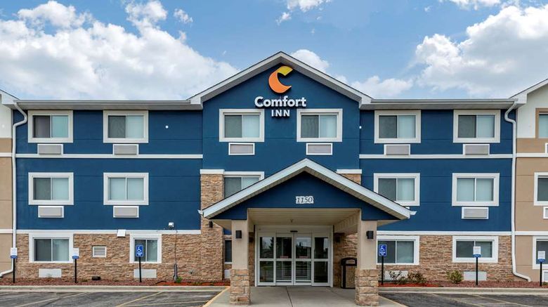 <b>Comfort Inn Mount Pleasant-Racine Exterior</b>. Images powered by <a href="https://iceportal.shijigroup.com/" title="IcePortal" target="_blank">IcePortal</a>.
