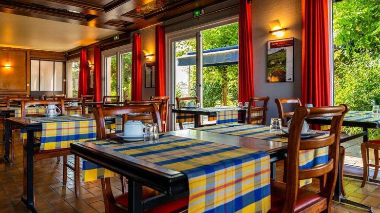 <b>Hotel Newport Villefranche d'Astarac Restaurant</b>. Images powered by <a href="https://iceportal.shijigroup.com/" title="IcePortal" target="_blank">IcePortal</a>.
