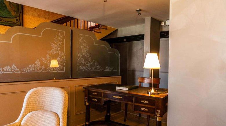 <b>Hotel Newport Villefranche d'Astarac Restaurant</b>. Images powered by <a href="https://iceportal.shijigroup.com/" title="IcePortal" target="_blank">IcePortal</a>.