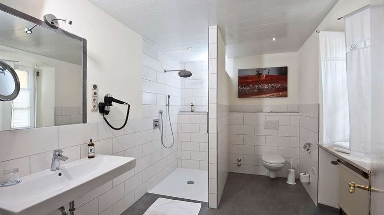 <b>Brauereigasthof Drei Kronen Room</b>. Images powered by <a href="https://iceportal.shijigroup.com/" title="IcePortal" target="_blank">IcePortal</a>.